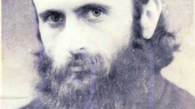 imagine calugar arsenie boca