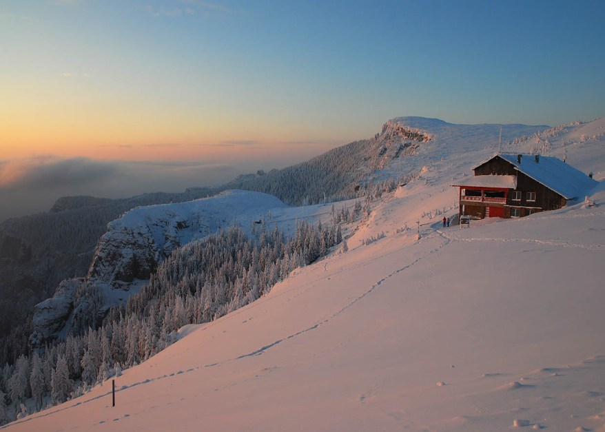 wallpaper ceahlau iarna peisaj iarna ceahlau