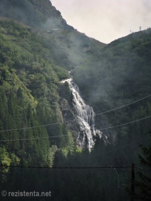 cascada balea