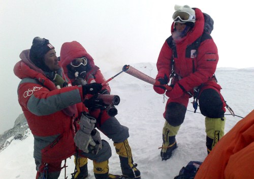 OLY-2008-CHINA-TORCH-EVEREST