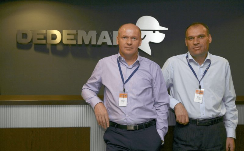 Imagine cu frații Pavăl, Ion Țiriac și Daniel Dines, reprezentând topul miliardarilor români și succesele lor economice în 2024