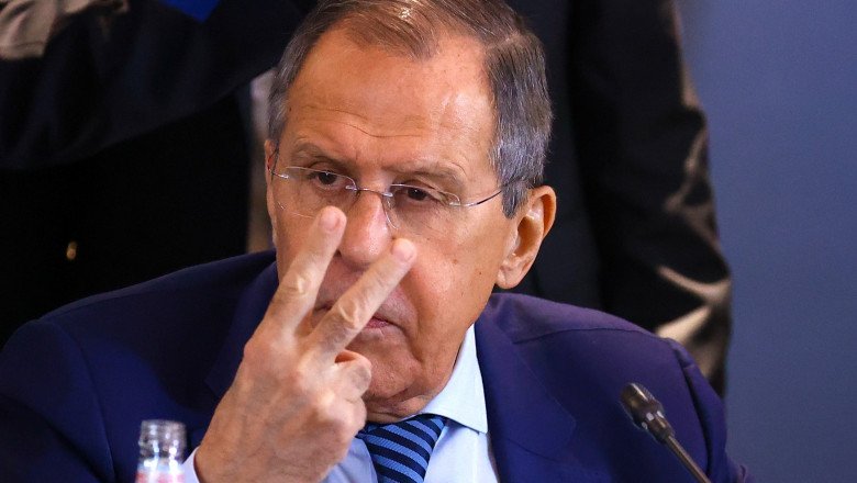 Serghei Lavrov, ministrul rus de Externe, în timpul unei conferințe de presă, discutând despre escaladarea conflictului cu Ucraina